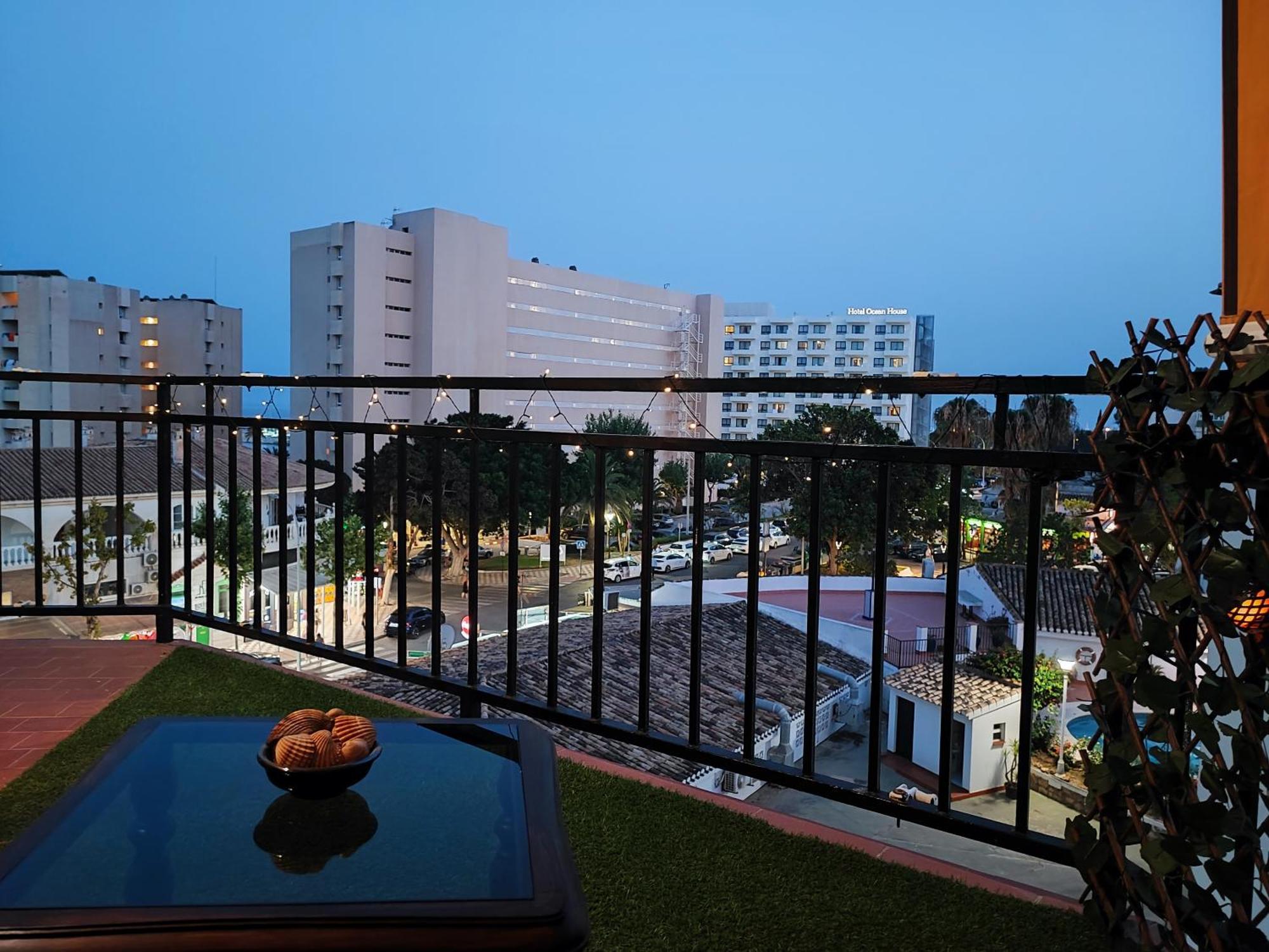 Apartamento 150 Metros De La Playa Torremolinos Eksteriør bilde