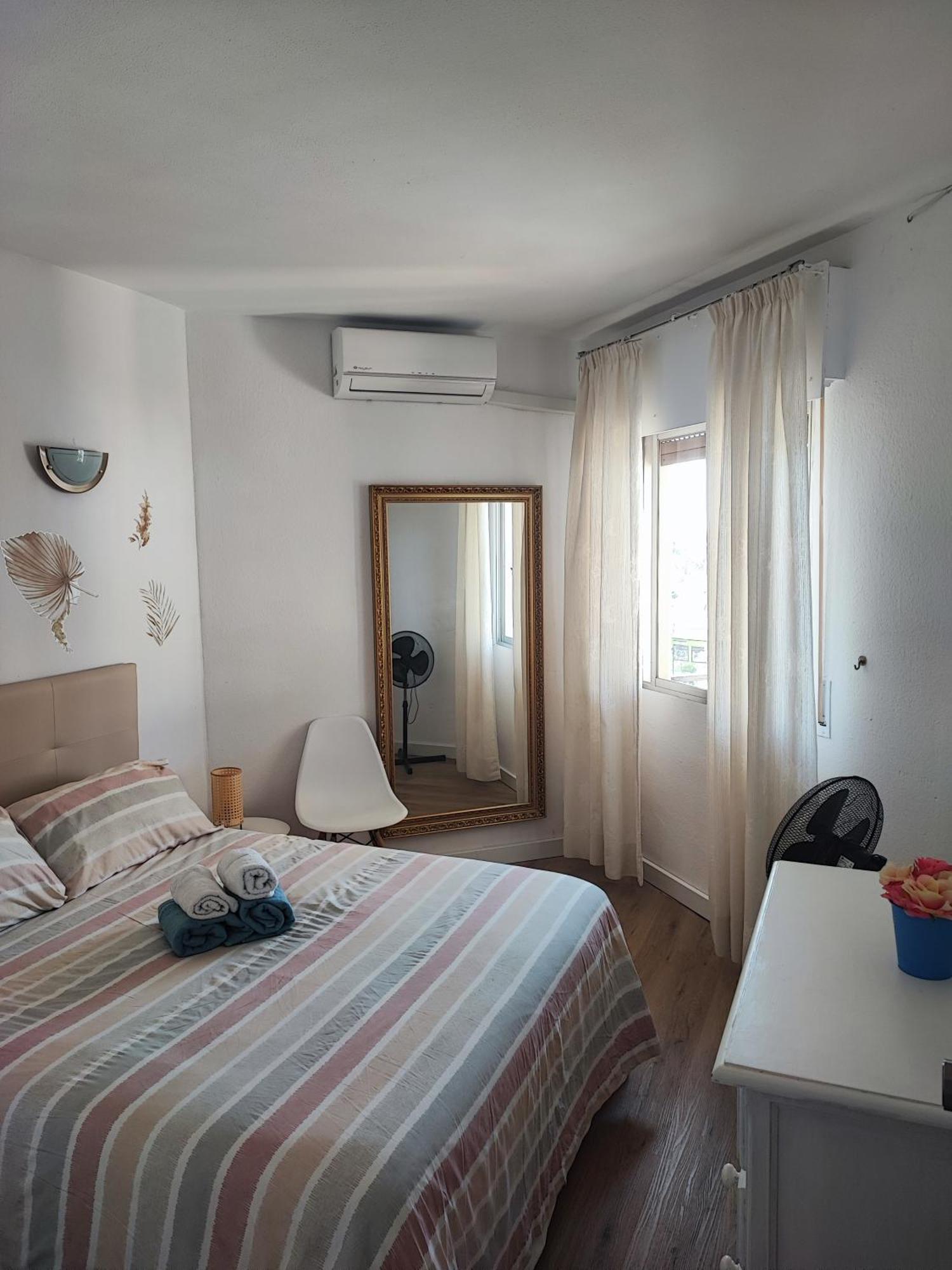 Apartamento 150 Metros De La Playa Torremolinos Eksteriør bilde